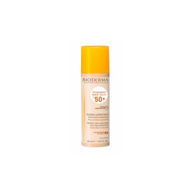 BIODERMA Photoderm Nude Touch SPF50+ Φυσική Απόχρωση 40ml